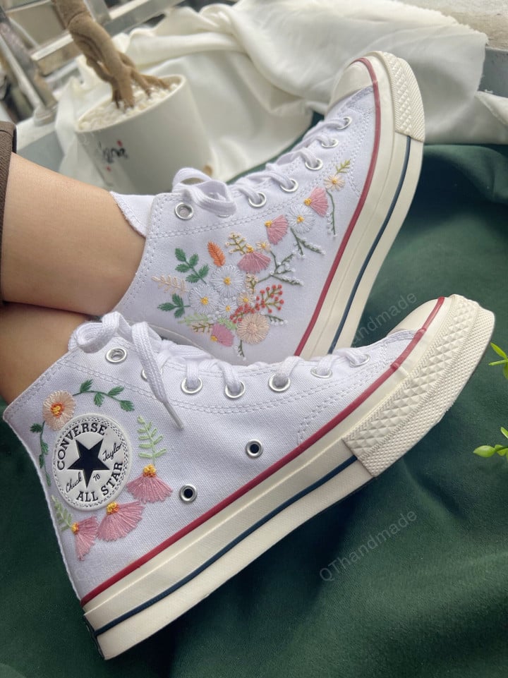 Bridal Converse/Embroidered Converse/ Wedding Converse/Custom Logo Converse 1970s/Colorful Embroidered Flower Strips