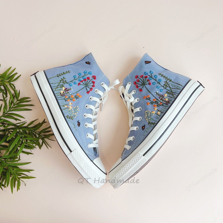 Embroidery Rose Flowers Shoes - Custom Hand Flowers Embroidered Converse - Converse Chuck Taylor High Top - personalized gift for her