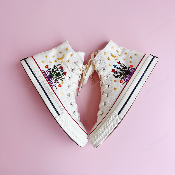 Daisy Flowers and Book Embroidery Converse Classic High Top Converse - Flowers Embroidered Converse - Custom Hand Embroidery Converse