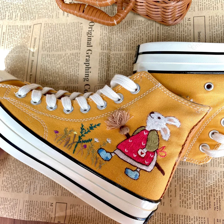Custom embroideredRabbit and FlowerShoes/ Custom Chuck Taylor 70 embroidered Flowers Shoes/ Wedding Gift Converse Custom Flowers Embroidery/ Custom converse Chuck Taylor embroidered flower/ Wedding Converse Shoes/ Converse Custom Chuck Tayl
