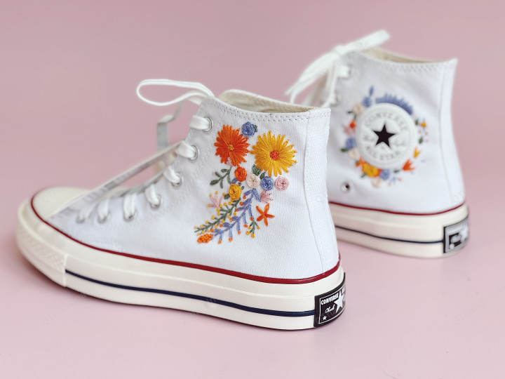 Flower Embroidery Converse Chuck Taylor, Embroidered Something Blue Converse Shoes, Embroidered Converse Custom, Personalized Embroidered Sneakers