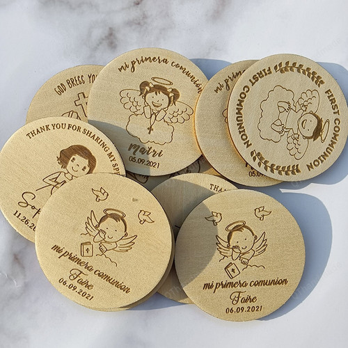 Custom Personalized Boy, Girl First Communion Wood tags, First Holy Communion Favor Labels, Baptism Baby Shower