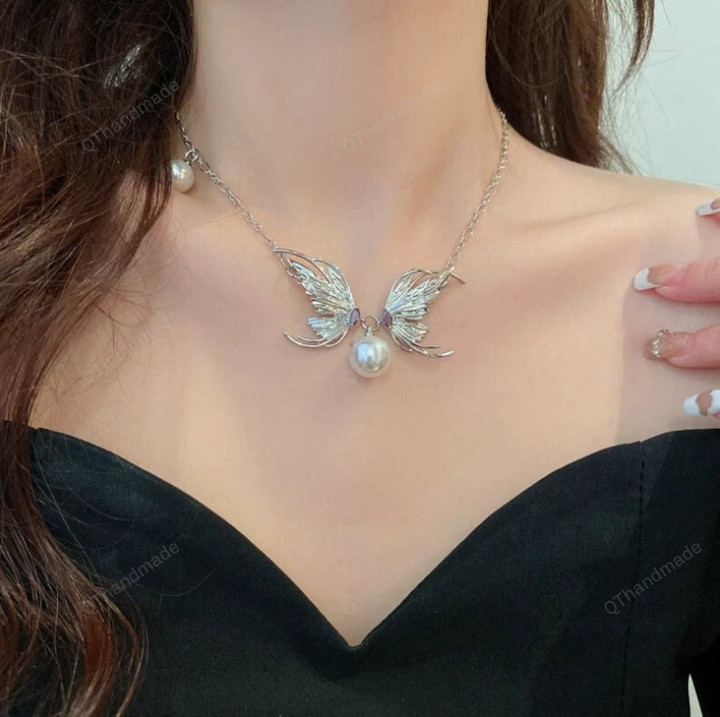 Y2K Accessories Niche Metal Butterfly Necklace for Women Crystal Imitation Pearl Necklace Korean Charm Aesthetics 90s,y2k Cottage Necklace