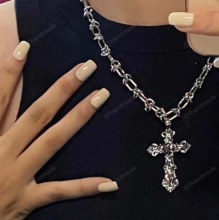 Grunge Rock Thorn Cross Necklace Men Cool Accessories Egirl Jewelry DIY Chains Pendant Necklace Women Fashion Punk Choker