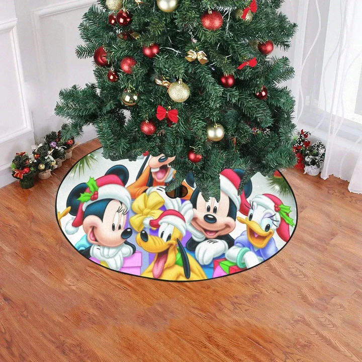 DN Christmas Tree Skirt