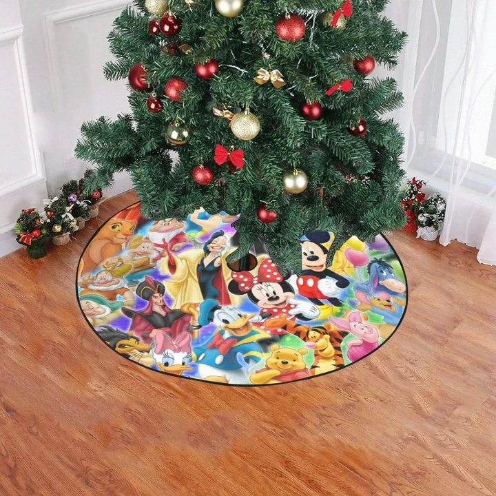DN Characters Christmas Tree Skirt 47" x 47"