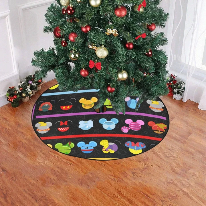 Mk Head Christmas Tree Skirt 47" x 47"