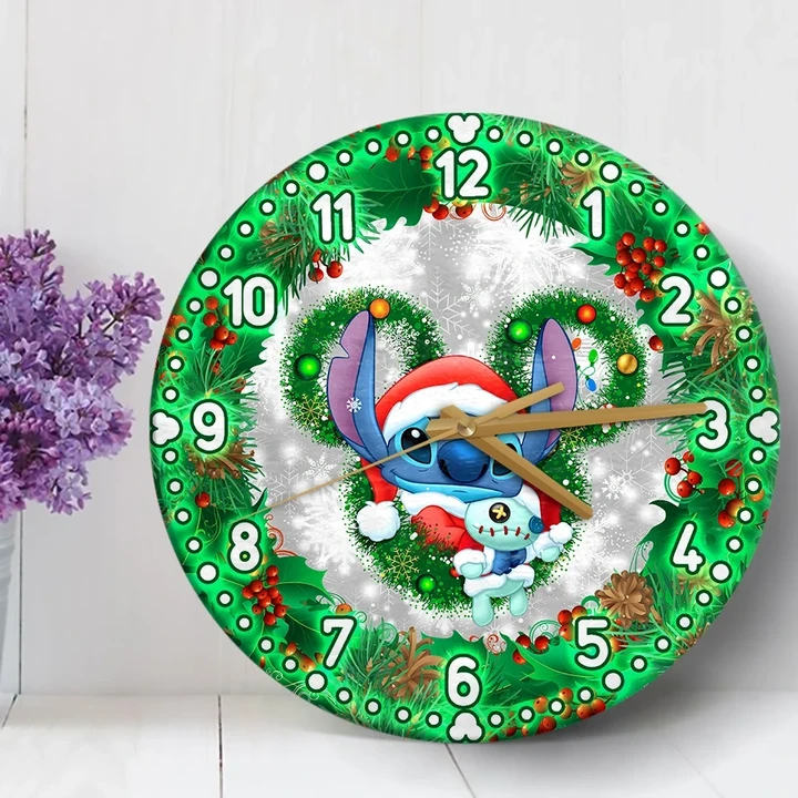 StChristmas Wooden Clock