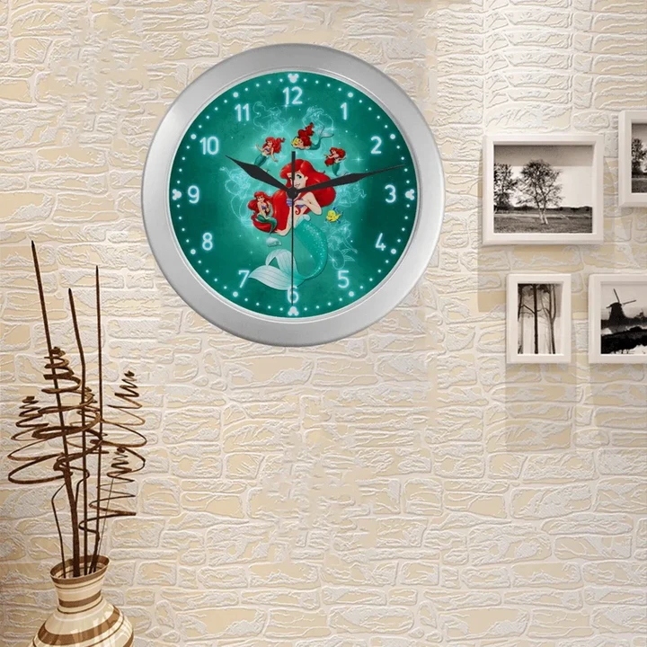 Ariel Silver Color Wall Clock