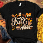 Fall Vibes 5 Thanksgiving Unisex T-shirt