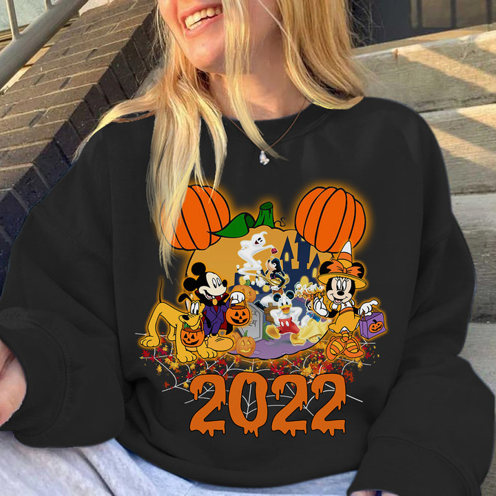 MK&FRS 1 Halloween Mix Unisex Sweatshirt (Made in USA) [5-10 Days Delivery]