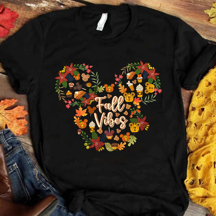 Fall Vibes 3 Thanksgiving Unisex T-shirt