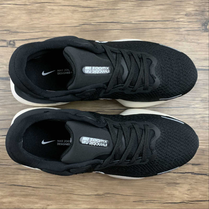 Nike Zoomx Invincible Run Flyknit Black White CT2228-001