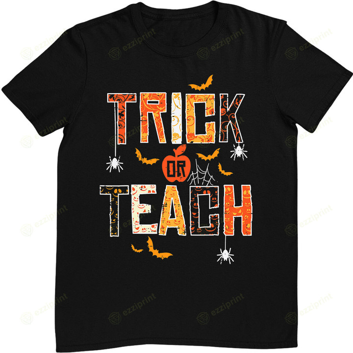 Trick Or Teach Retro Halloween Teacher Costume T-Shirt