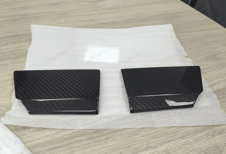 License Bracket Cover for Corvette C8 Pre-preg Carbon Fiber