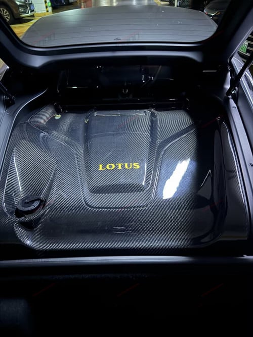 For Lotus Emira i4 Engine Cover Full Carbon Fiber Accessories Logo color can be customized