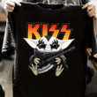 Kiss Band Star Wars Baby Yoda Hug Guitar T shirt hoodie sweater  size S-5XL