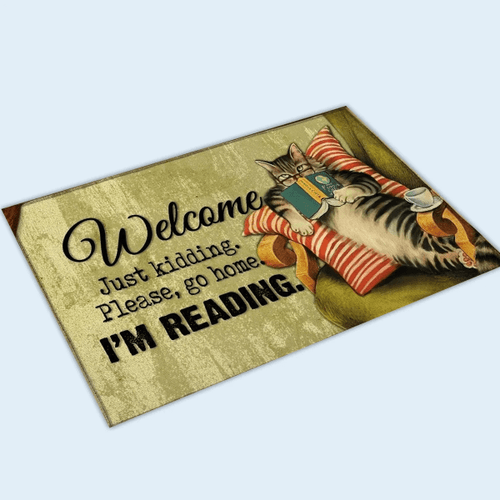 Welcome I'm Reading Cat - Doormat