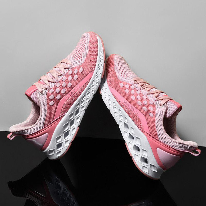 New Arrival Women Breathable Cushioning Design Chunky Sneakers