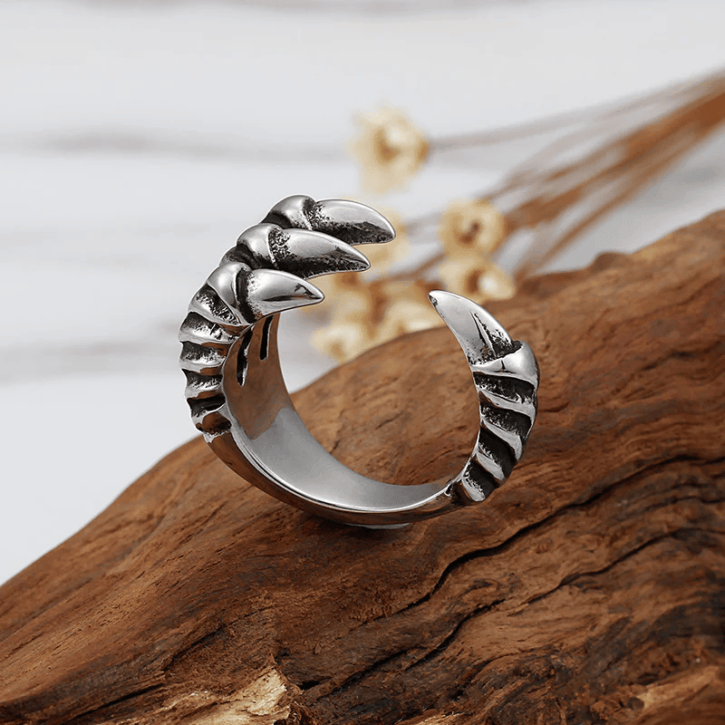 Dragon Claw Ring