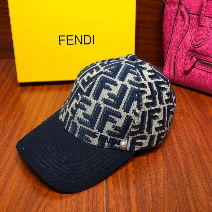 Fendi Ff Logo Print With Pearl Baseball Cap In Navy
