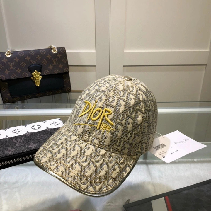 Christian Dior D-oblique Yellow Signature Embroidered Baseball Cap In Beige