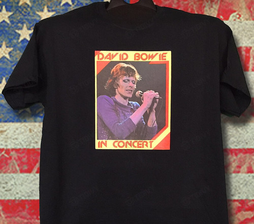 1970's David Bowie in Concert Aladdin Sane Ziggy Stardust David Bowie Thunderbolt Rebel Rebel Retro Vintage Graphic Unisex T Shirt, Sweatshirt, Hoodie Size S - 5XL