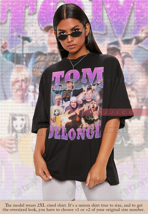 Tom DeLonge Retro 90s Vintage Bootleg Styles Graphic Unisex T Shirt, Sweatshirt, Hoodie Size S - 5XL
