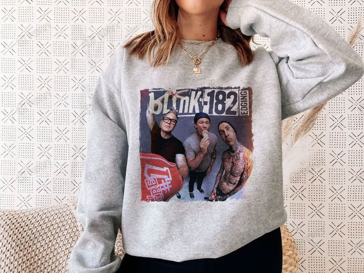 Blink 182 World Tour 2022 Vintage Blink 182 RLd Tour 2023 2024 Graphic Unisex T Shirt, Sweatshirt, Hoodie Size S - 5XL