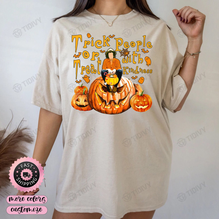 Trick Or Treat People With Kindness Harryween Happy Halloween Harry Styles Love On Tour 2022 2023 Graphic Unisex T Shirt, Sweatshirt, Hoodie Size S - 5XL