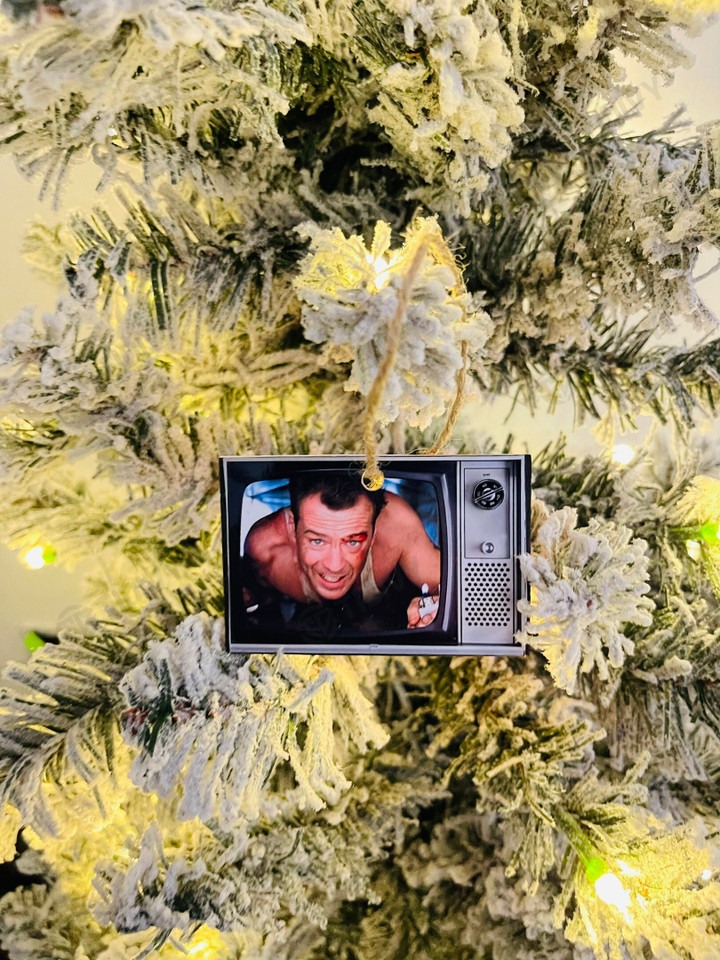 Die Hard Bruce Willis John MacLaine Merry Christmas Happy Xmas Gift Xmas Tree Wooden/Acrylic Ornament