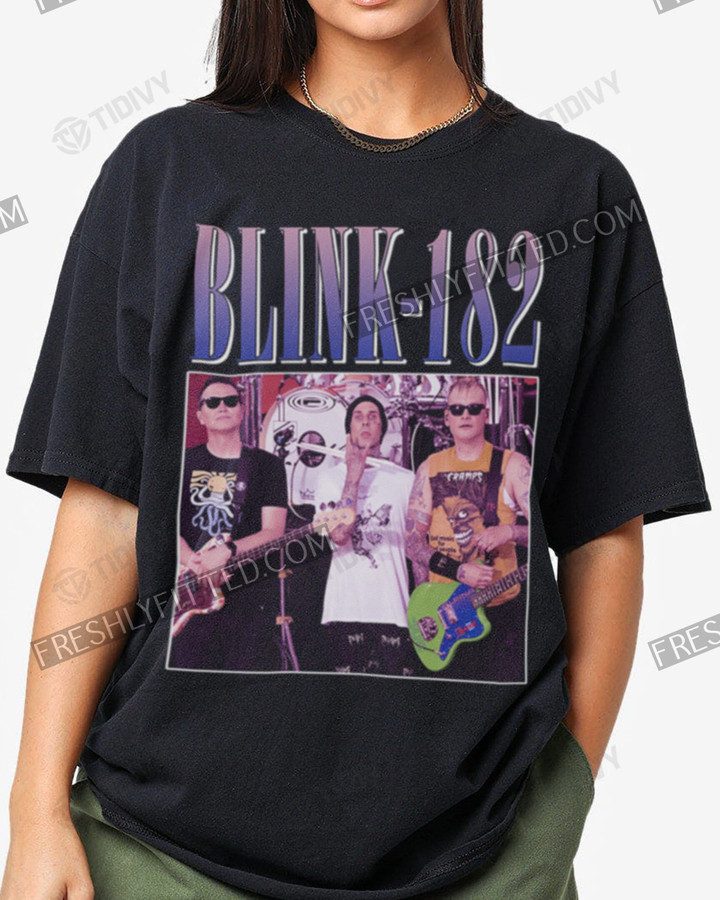 Blink-182 Tour 2023 Tom Delonge Back In Blink 182 Retro Vintage Rock Band Tour 2022 2023 Graphic Unisex T Shirt, Sweatshirt, Hoodie Size S - 5XL