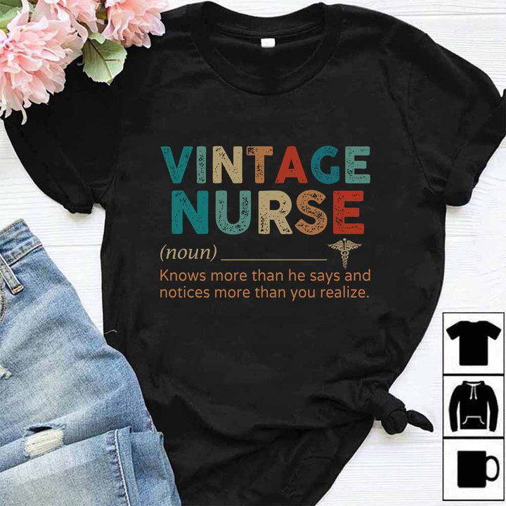 Vintage Nurse - Black -T-shirt
