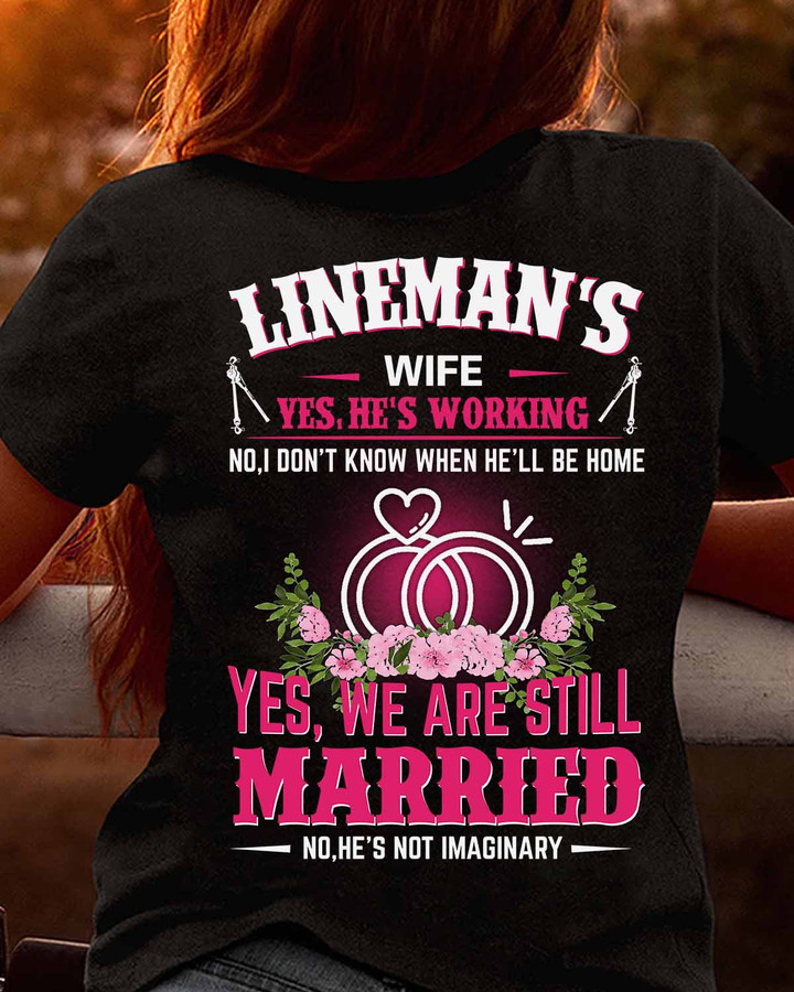 Awesome Lineman's Wife- Black -T-shirt - #300822marri13blinez6