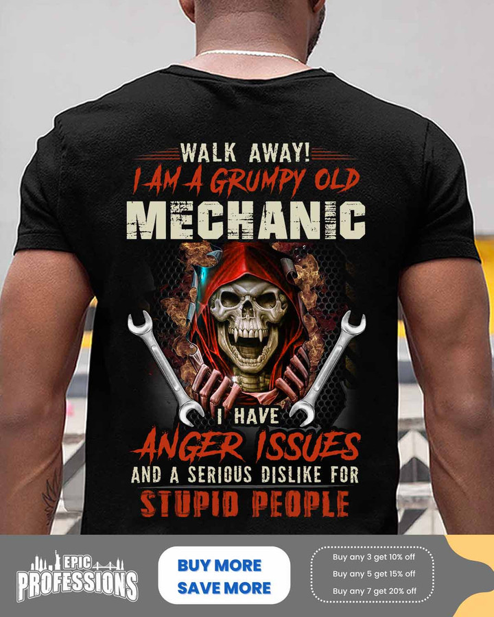 I am a grumpy old mechanic-Black-mechanic-T-shirt -#150323ANGIS12BMECHZ6