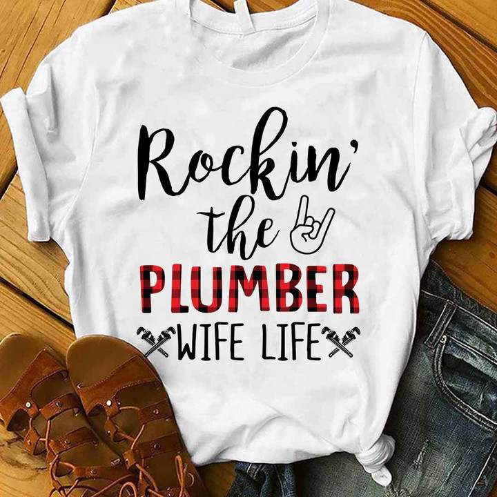 Rockin the Plumber Wife Life-T-shirt-#M240424WIFLI1FPLUMZ6