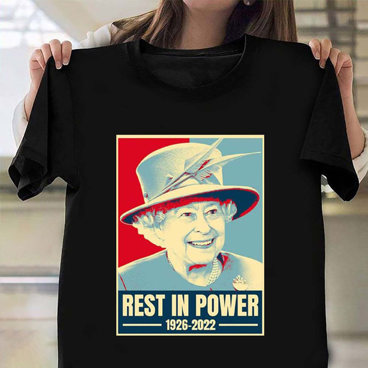 Copy of Queen Elizabeth Shirt RIP Rest In Power Queen Elizabeth II 1952 2022 T-Shirt Vintage