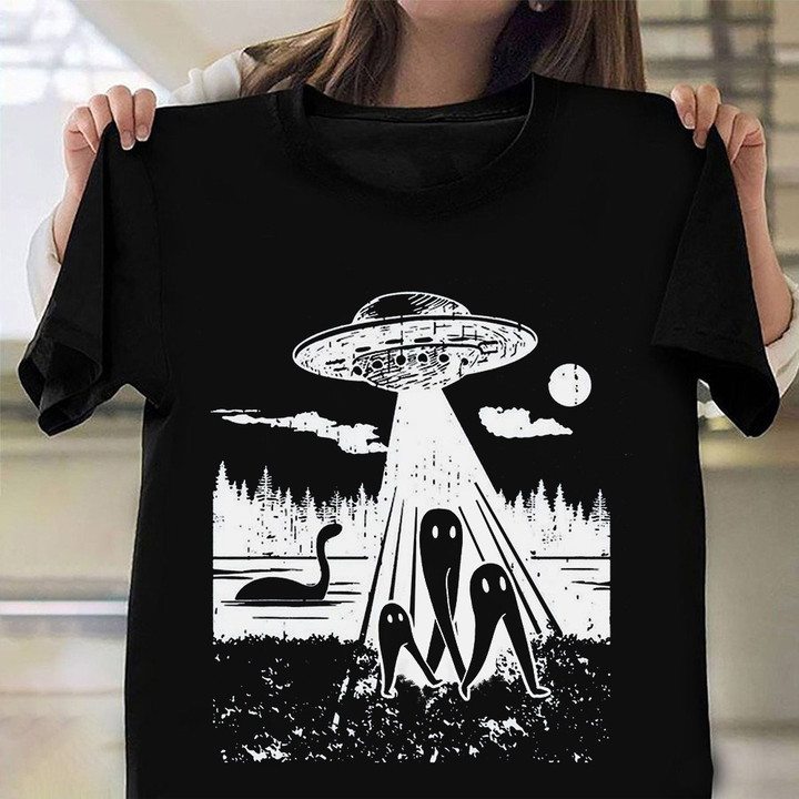 Fresno Nightcrawler Shirt Alien Cryptid Meme T-Shirt Gift For Sibling