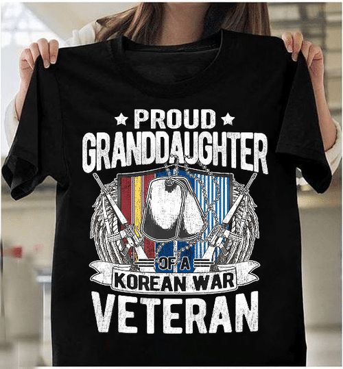 Proud Granddaughter Of A Korean War Veteran Military Family Gift T-Shirt