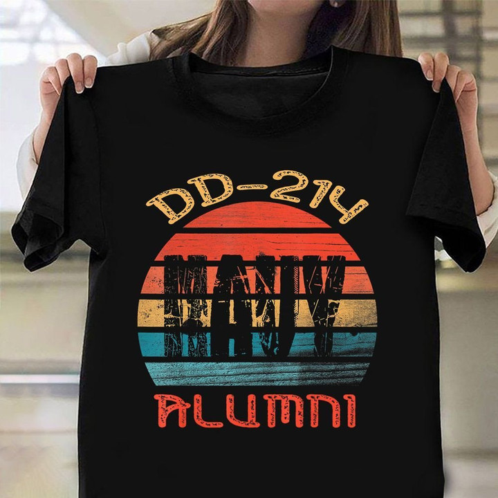 DD-214 Navy Alumni Shirt Vintage Graphic US Veteran T-Shirt Navy Retirement Gifts