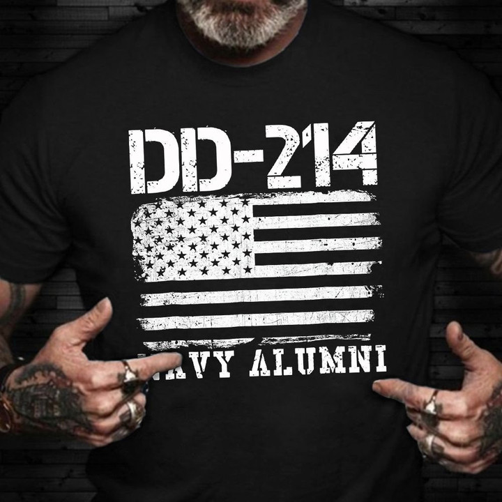 DD-214 Navy Alumni Shirt US Flag Distressed Vintage T-Shirt Gifts For Navy Veterans