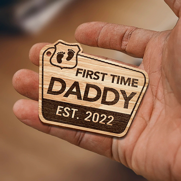 Personalized Wooden 2D Keychain Flat 2D Keychain- Frist time Daddy for New Dad Gift