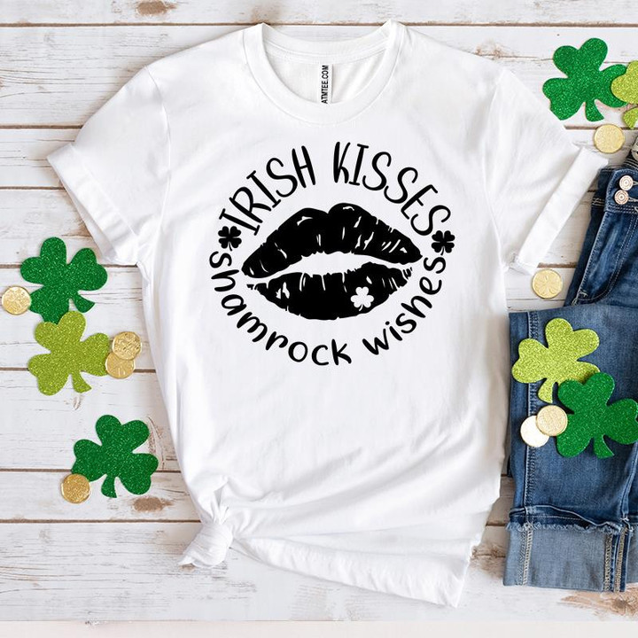 St Patrick's Day Shirts, Irish Kisses And Shamrock Wishes, Shamrock Kiss 1ST-37 T-Shirt