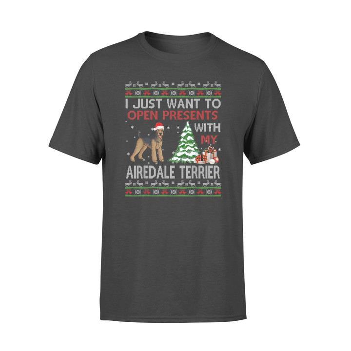 Open Presents With My Airedale Terrier ChristmasT-Shirt