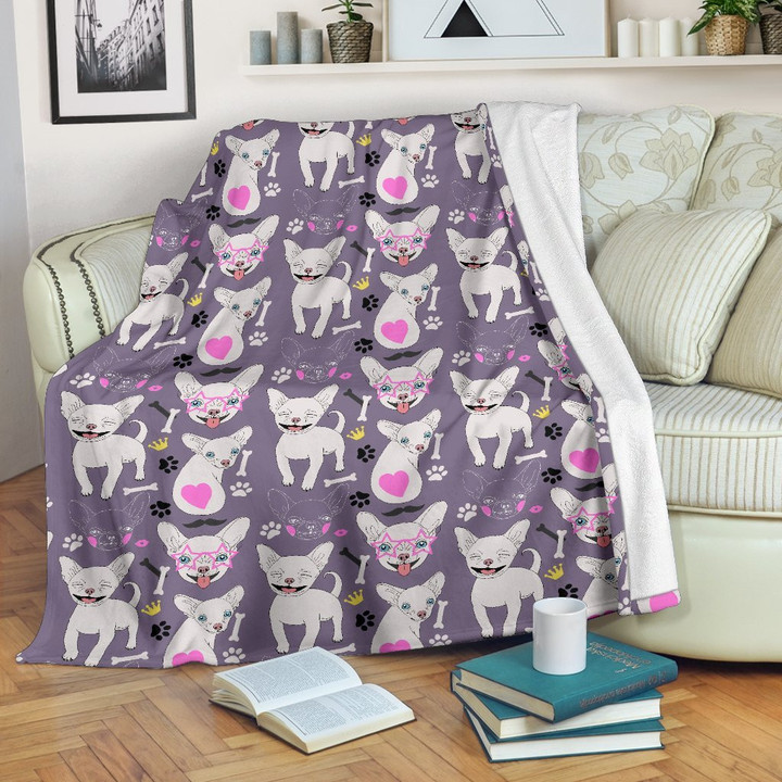 Chihuahua Happy Pattern Blanket