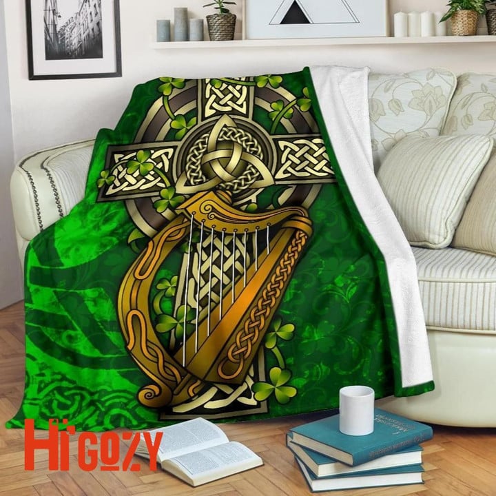 Happy St.Patrick's Day - PREMIUM BLANKET - IRELAND COAT OF ARMS WITH SHAMROCK PATTERNS TD1163