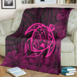 FamilyGater Blanket - Hawaiian Map Turtle Kanaka Hibiscus Polynesian Premium Blankets - Pink - AH - J4C