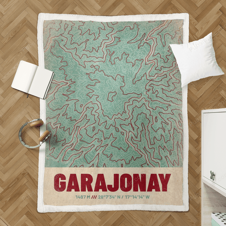 Garajonay Topographic Map - Topographic Maps Retro Sherpa Fleece Blanket