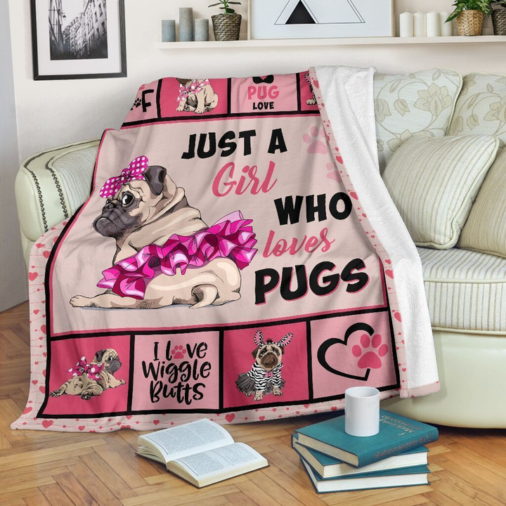 Pug Gifts For Girls Funny Just A Girl Who Loves Pugs Pink Fleece Blanket