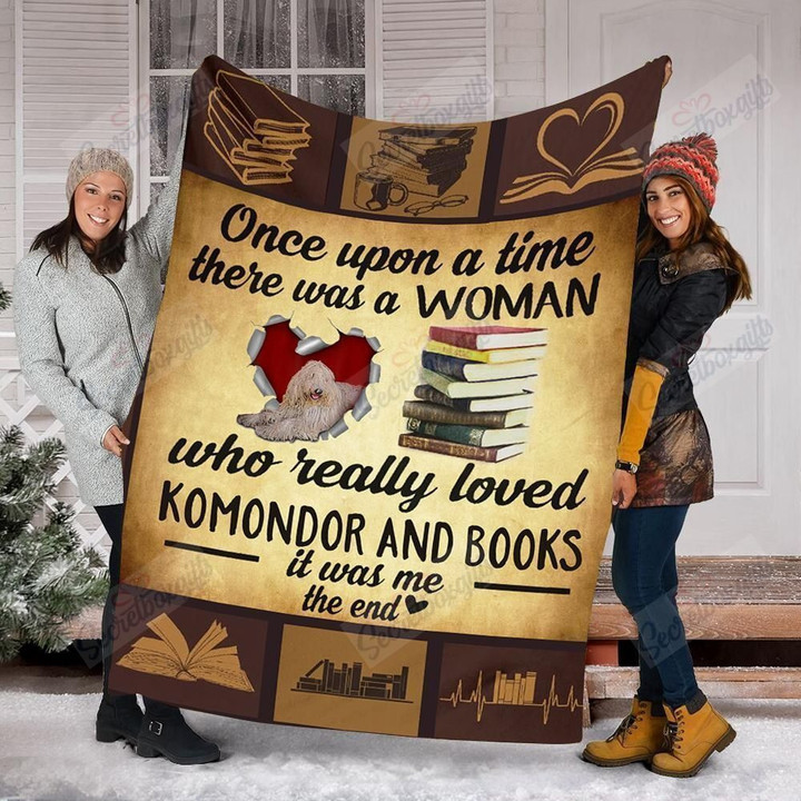 Komondor Dog And Books Gs-Cl-Dt0903 Fleece Blanket